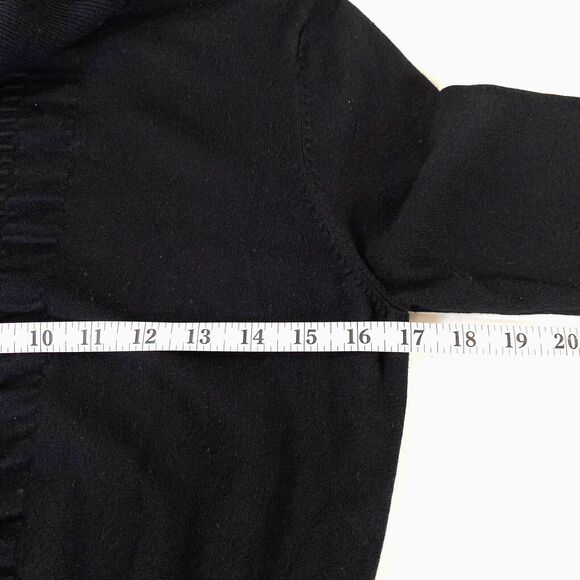 Express Textured Design Turtleneck Sweater Womens Medium Black Soft Empire Waist - Picture 9 of 12